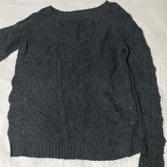 Forever 21 knit sweater - Picture 1 of 2
